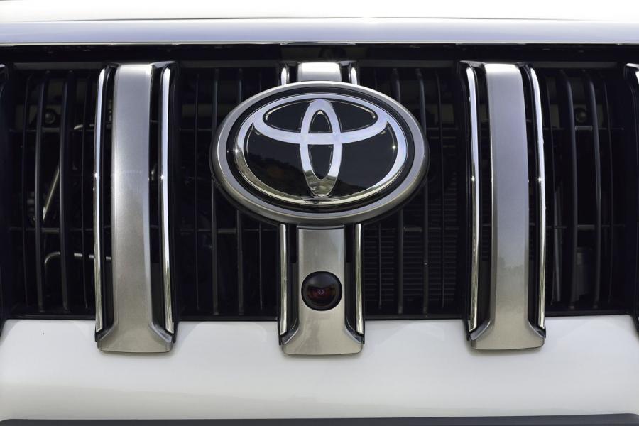  Toyota Land Cruiser Prado 2013 года  (фото 74 из 103)